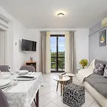 Stilvoll Eingerichtete 4 By Interhome Štinjan