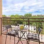 Stilvoll Eingerichtete 4 By Interhome * Štinjan