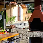 Διαμέρισμα Stilvoll Eingerichtete 4 By Interhome