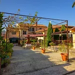 Διαμέρισμα Stilvoll Eingerichtete 4 By Interhome Štinjan