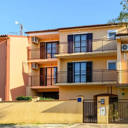 Stilvoll Eingerichtete 4 By Interhome Διαμέρισμα Štinjan