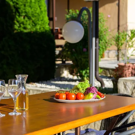 Stilvoll Eingerichtete 4 By Interhome Apartamento