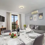 Stilvoll Eingerichtete 4 By Interhome * Štinjan