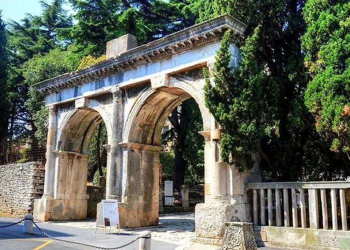 Stilvoll Eingerichtete 4 By Interhome Stinjan